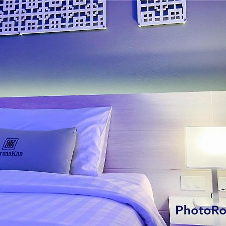 Peranakan Boutique Hotel - Sha Plus Пхукет Экстерьер фото